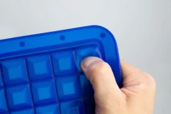 Eiswürfelform Arctic mit Deckel – Lurch | 54 x 2 cm