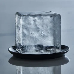 Eiswürfelform mit Deckel – Platin Silikon – Lurch | 6 x 5 cm