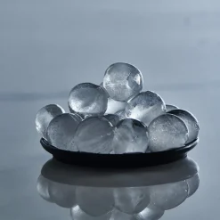 Eiswürfelform mit Deckel – Platin Silikon – Kugeln | 42 x 2 cm